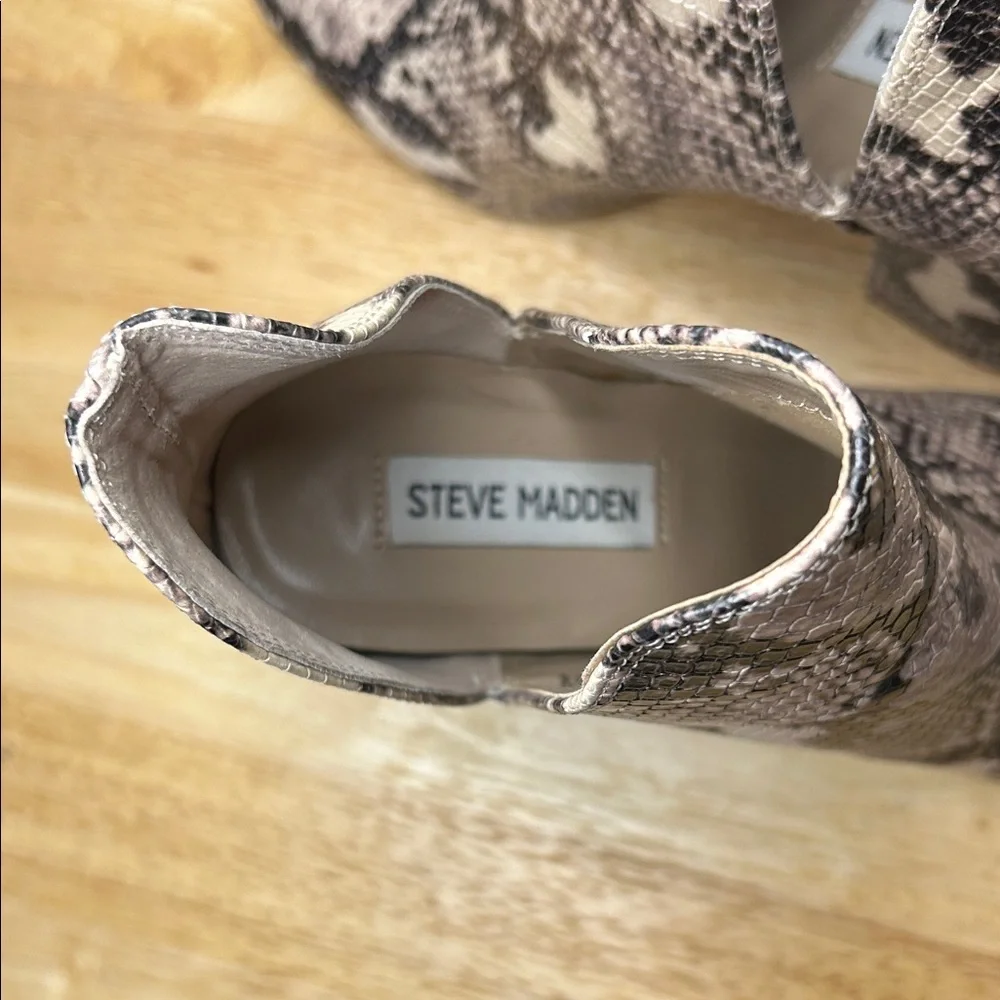 Steve Madden Snakeskin Pattern Ankle Booties